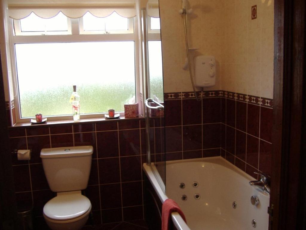 Riverwalk House B&B 우그테라드 객실 사진